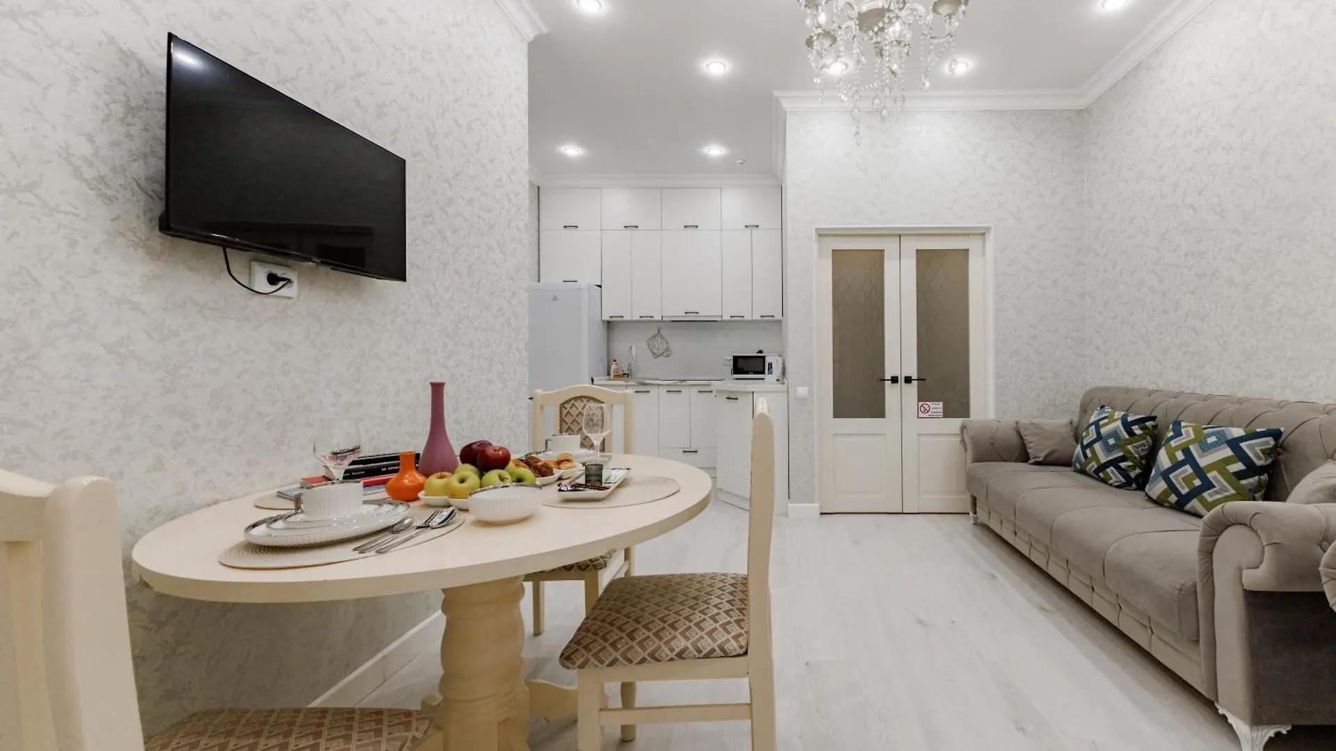 2 Bedroom In Central Astana Apartamento Astaná
