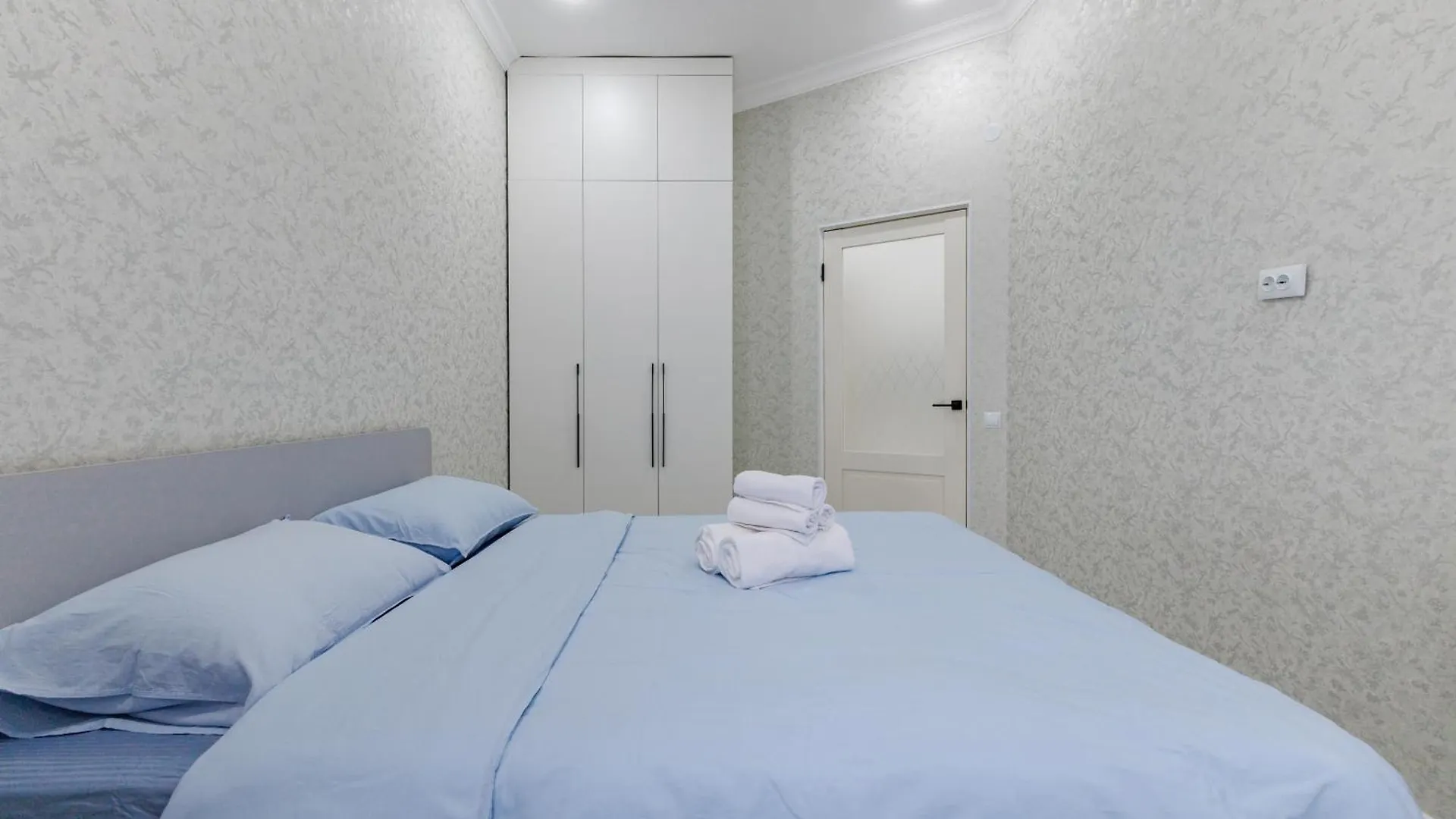 Apartamento 2 Bedroom In Central Astana Kazajstán